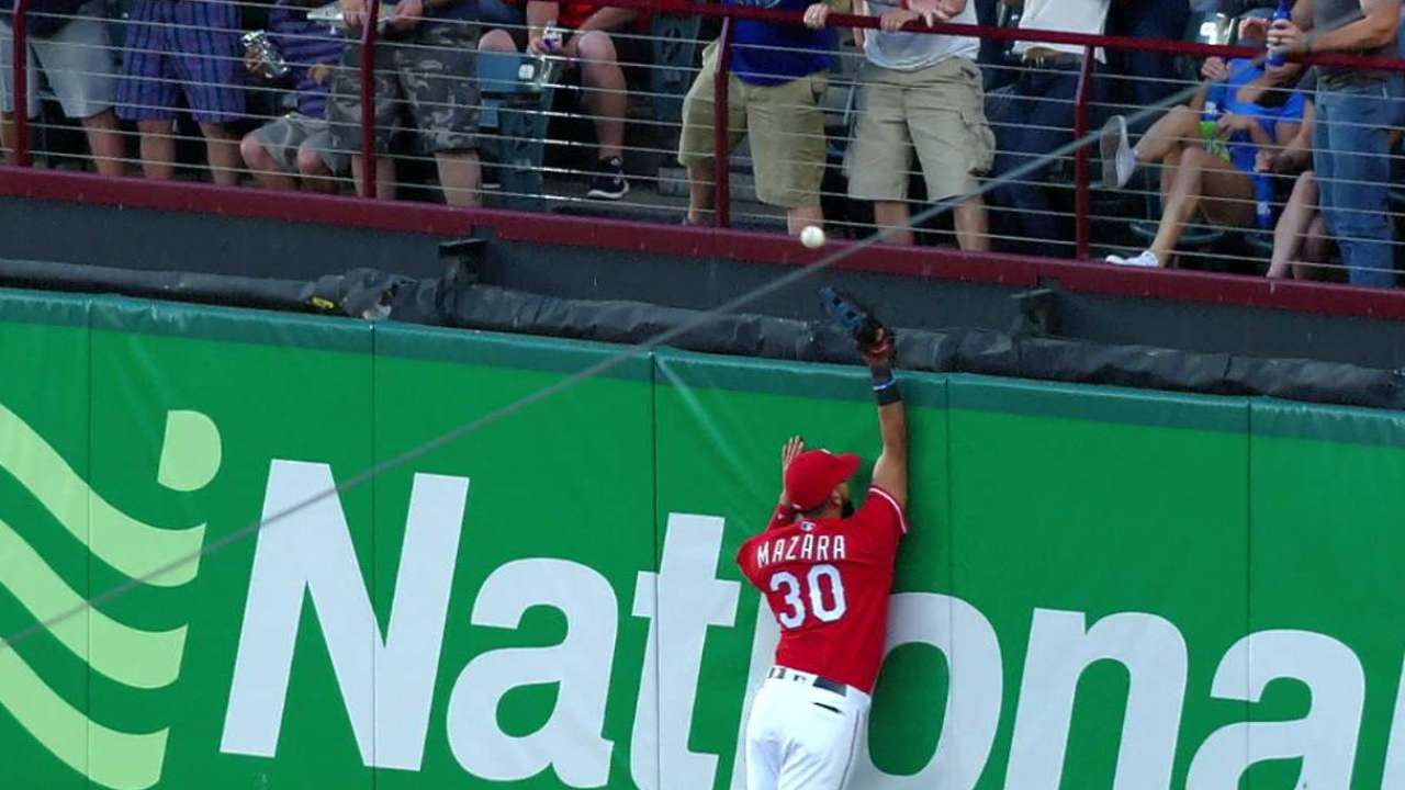 Cron's triple to right
