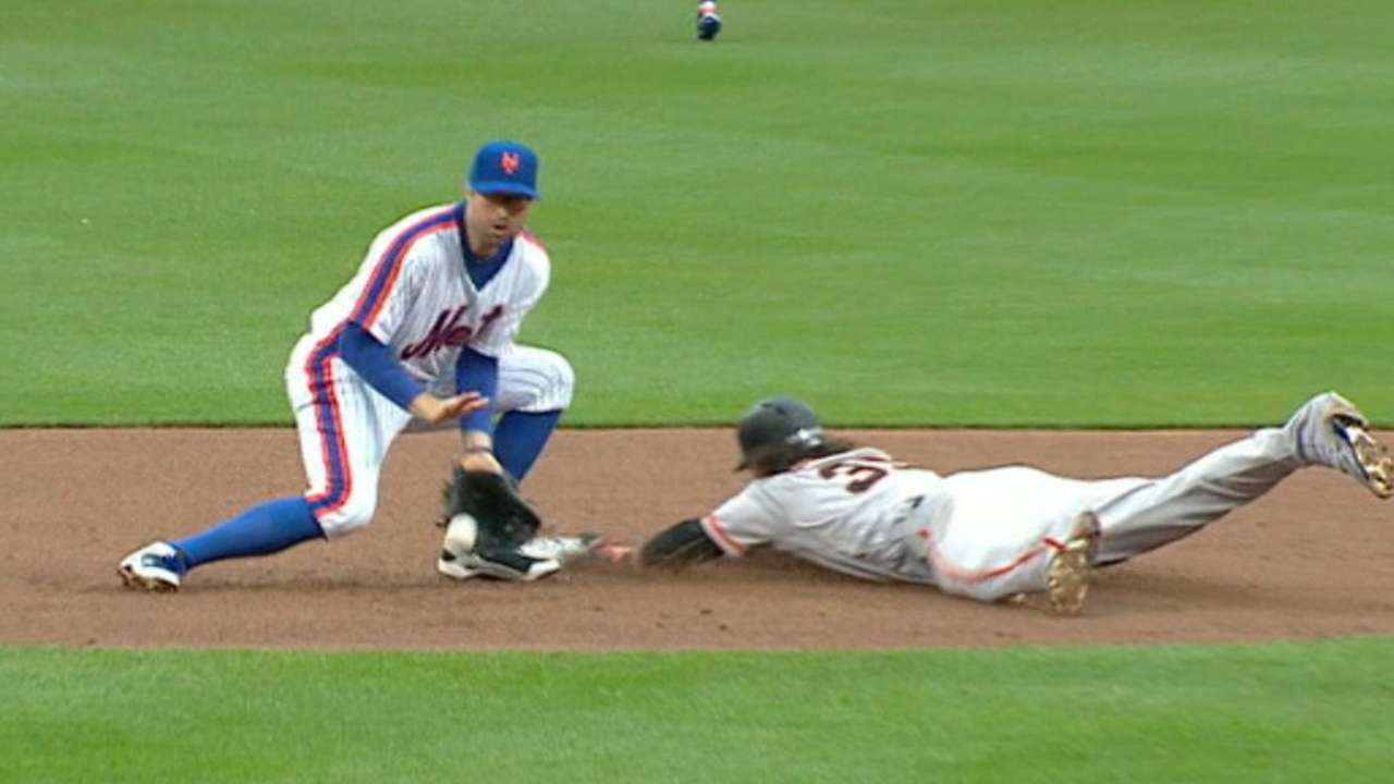 Giants steal four bases off Mets