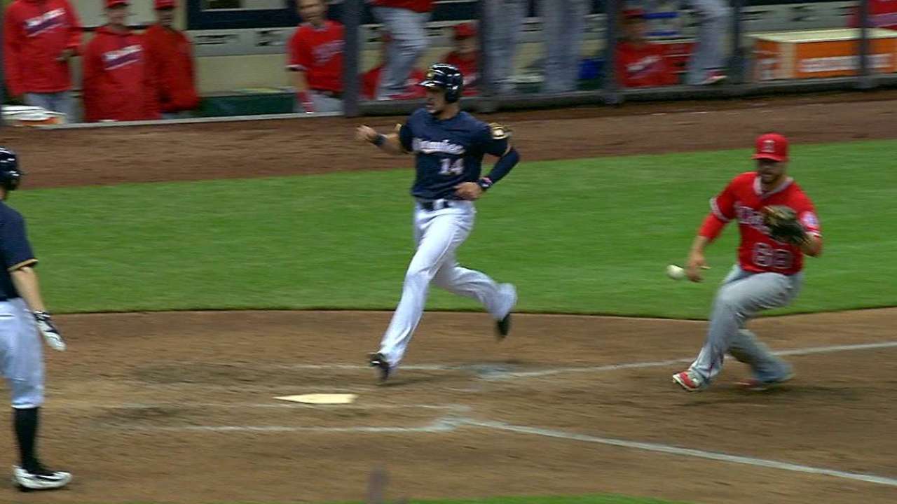 Perez scores on wild pitch