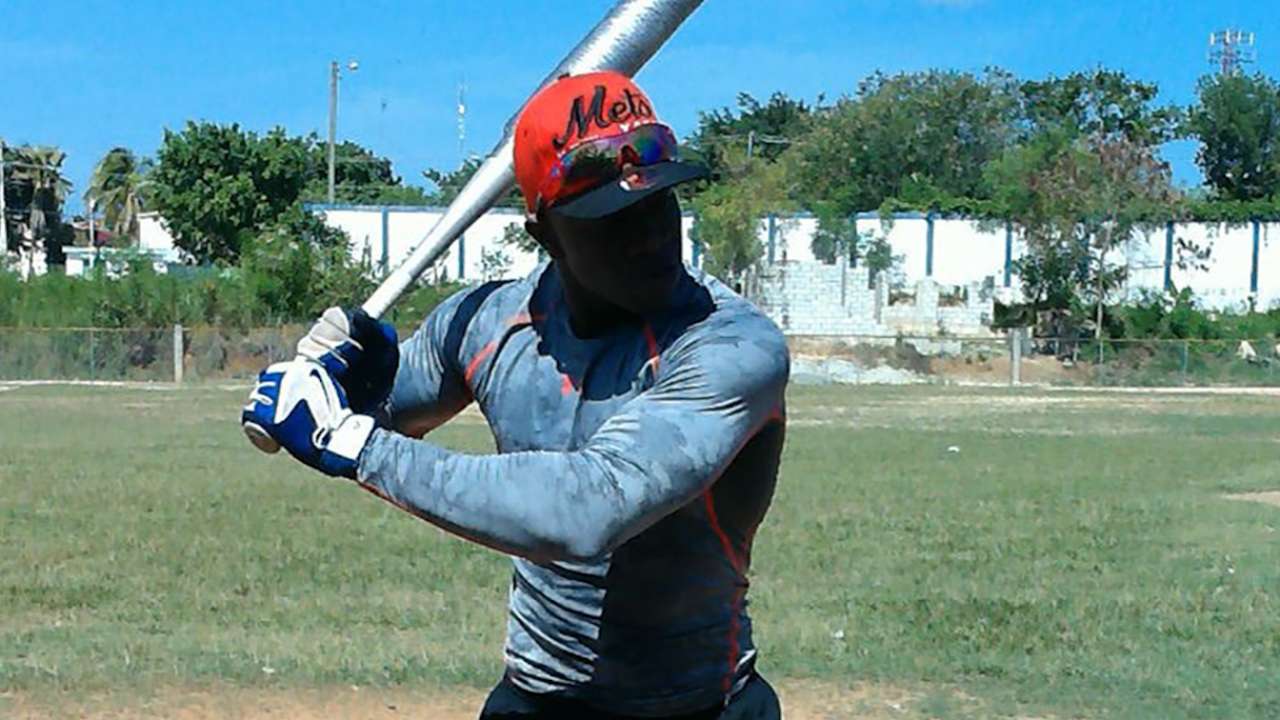 Top Int'l Prospects: Amenteros