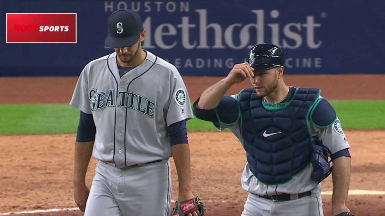 Cishek locks down save