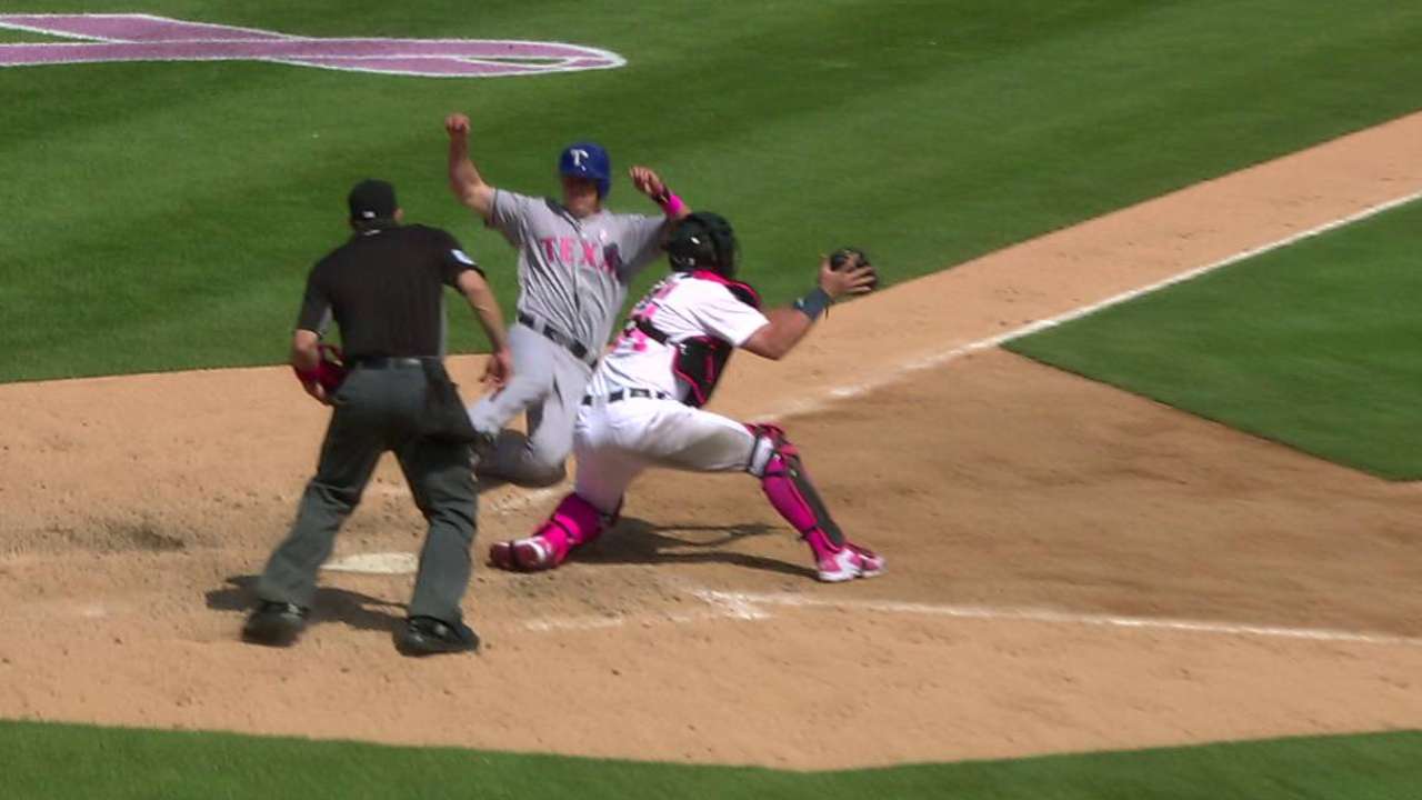 Desmond's sac fly ties game