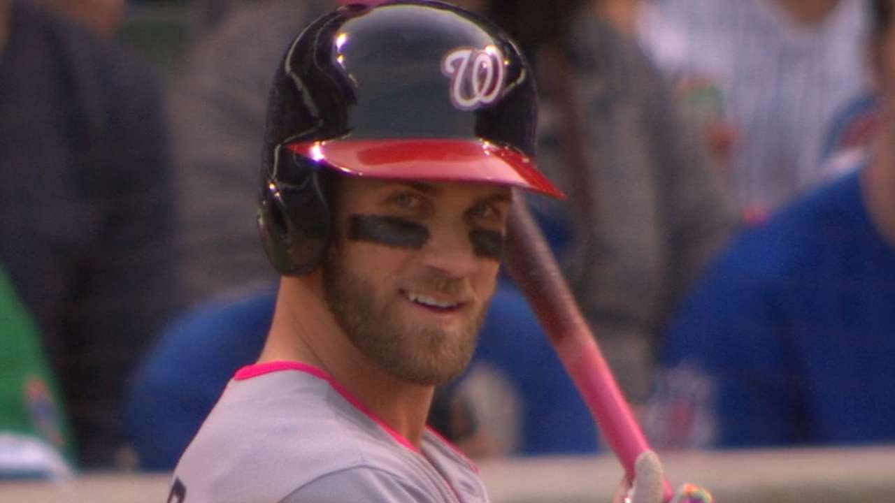 Cubs give Harper respect