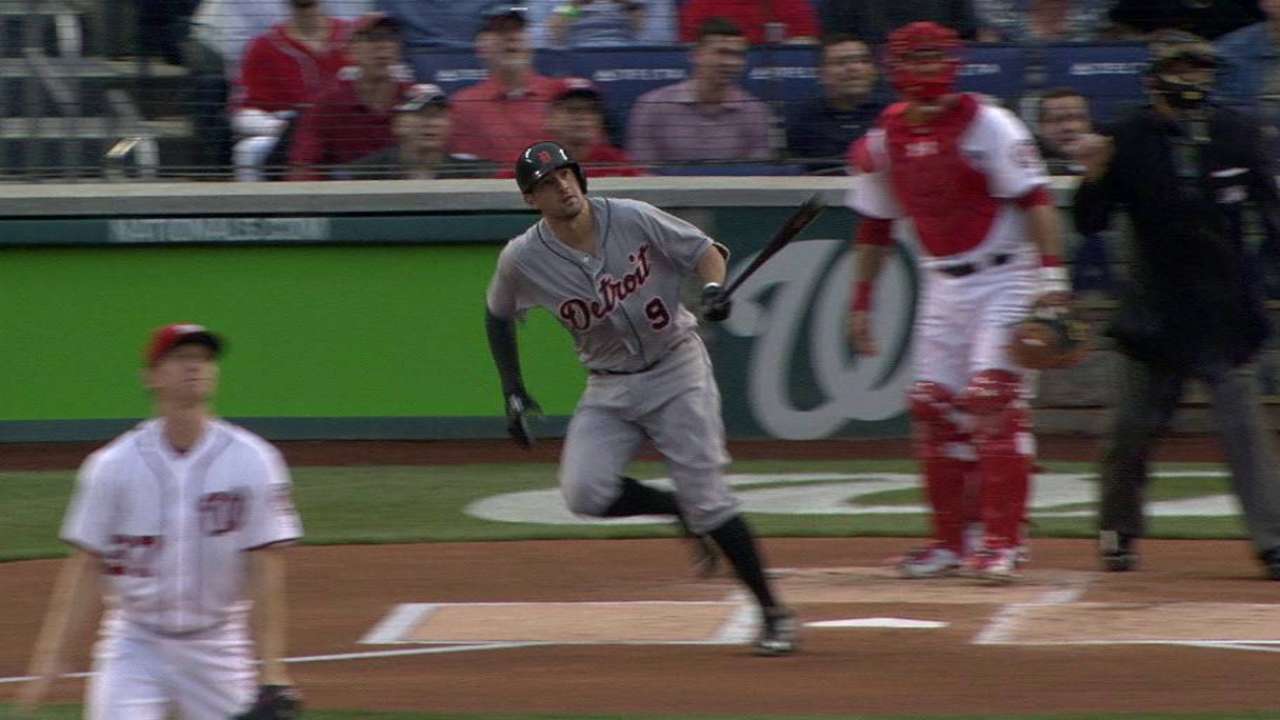 Castellanos' two-run homer