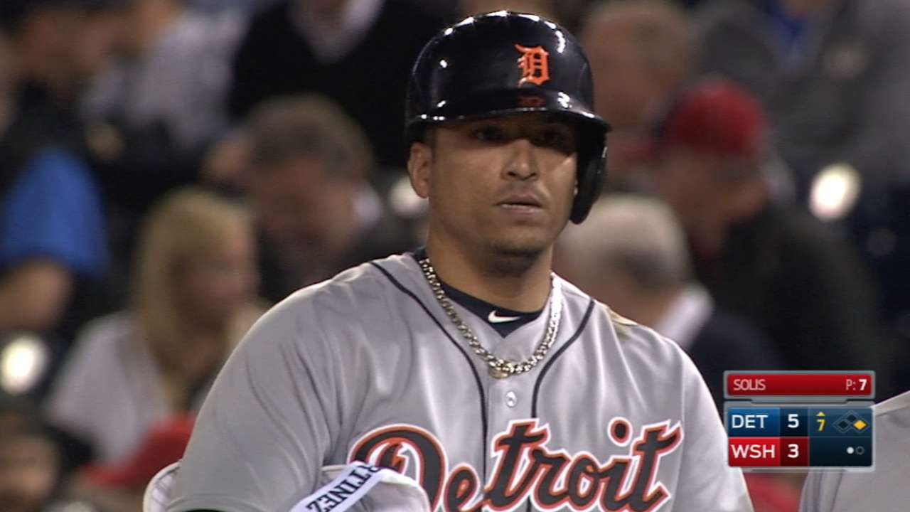 V-Mart's four-hit game