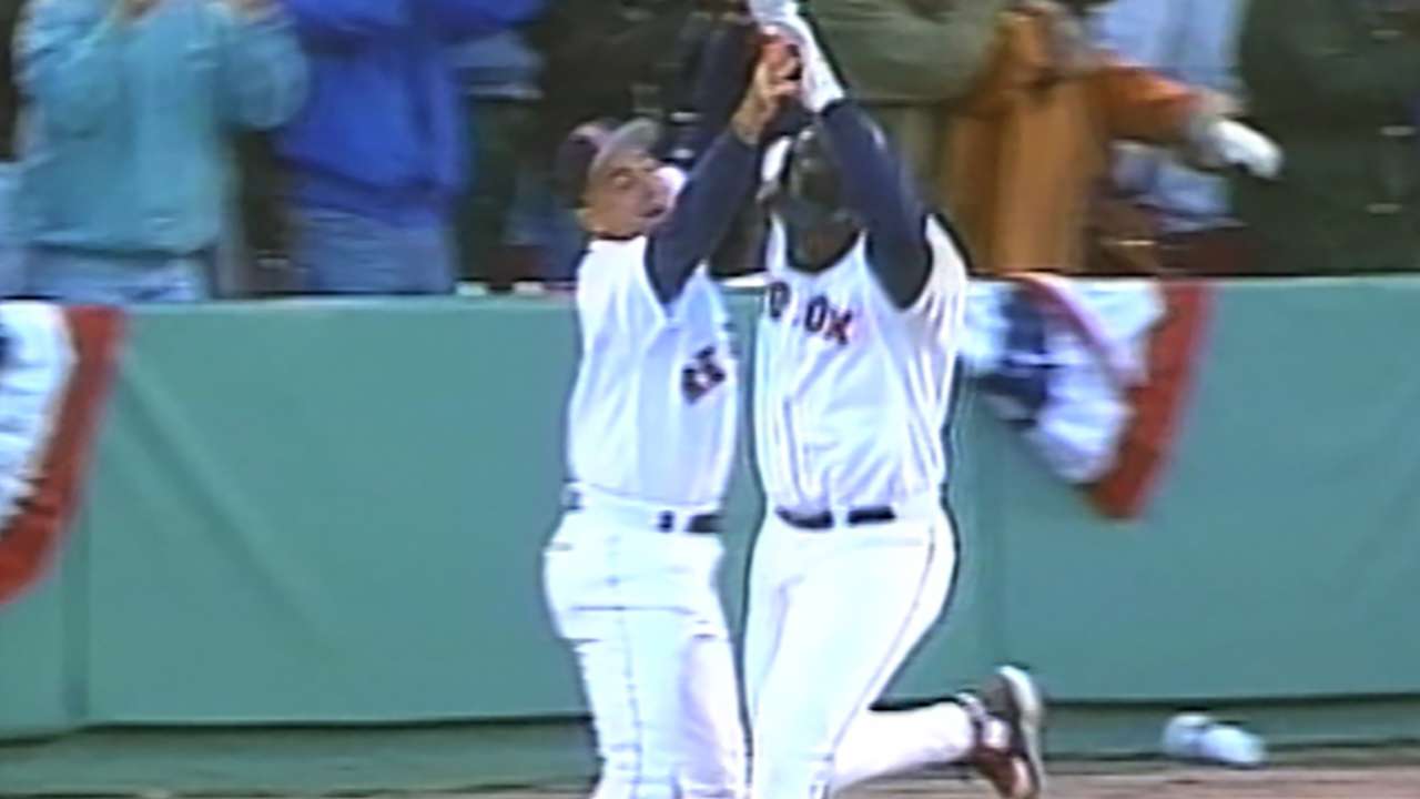 Mo's walk-off slam