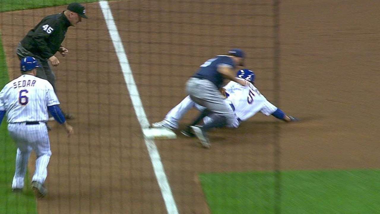 Padres turn an early double play