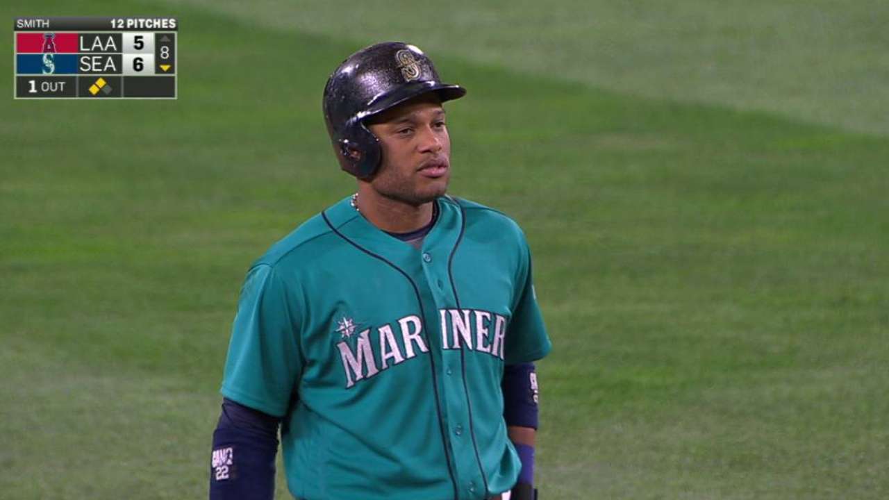 Cano doubles, Aoki retags second