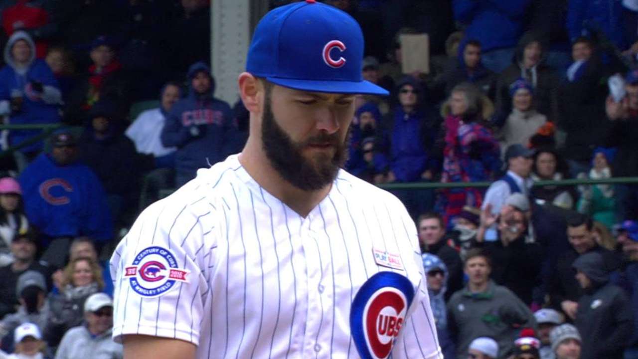 Arrieta llega a siete triunfos al guiar a Cubs sobre Piratas