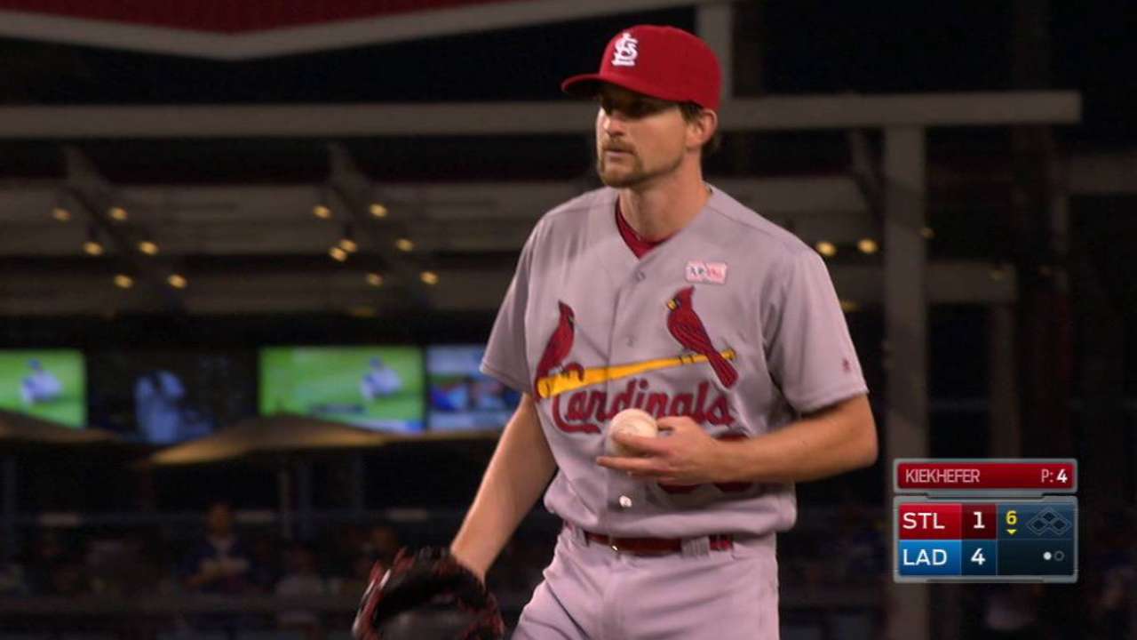 Kiekhefer freezes Pederson