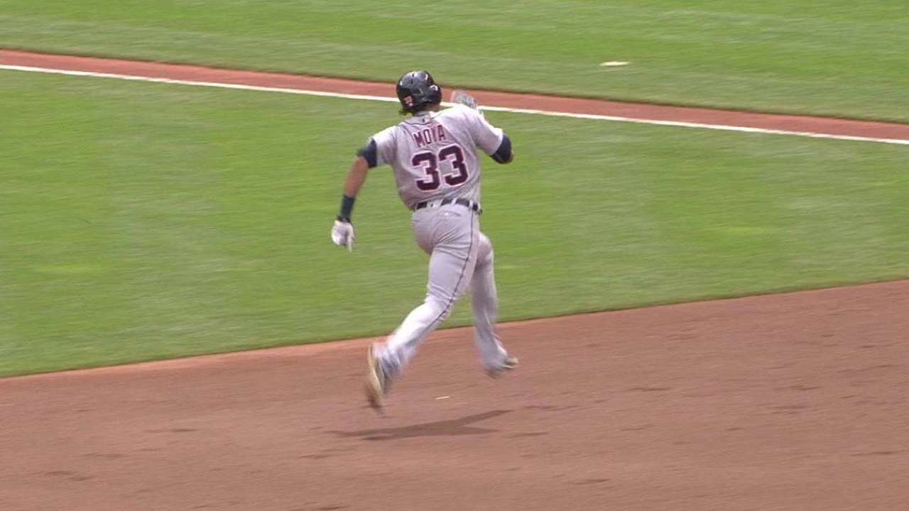 Moya's long RBI triple