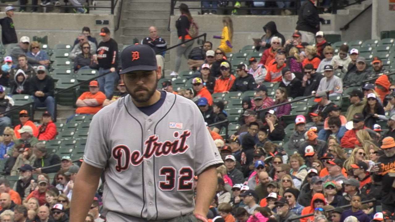 Fulmer fans four in a row
