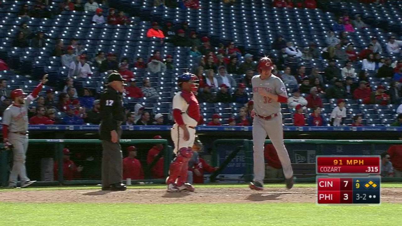 Cozart plates two runners