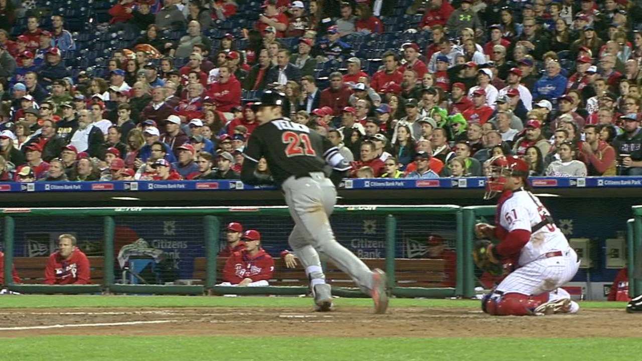 Yelich's RBI double