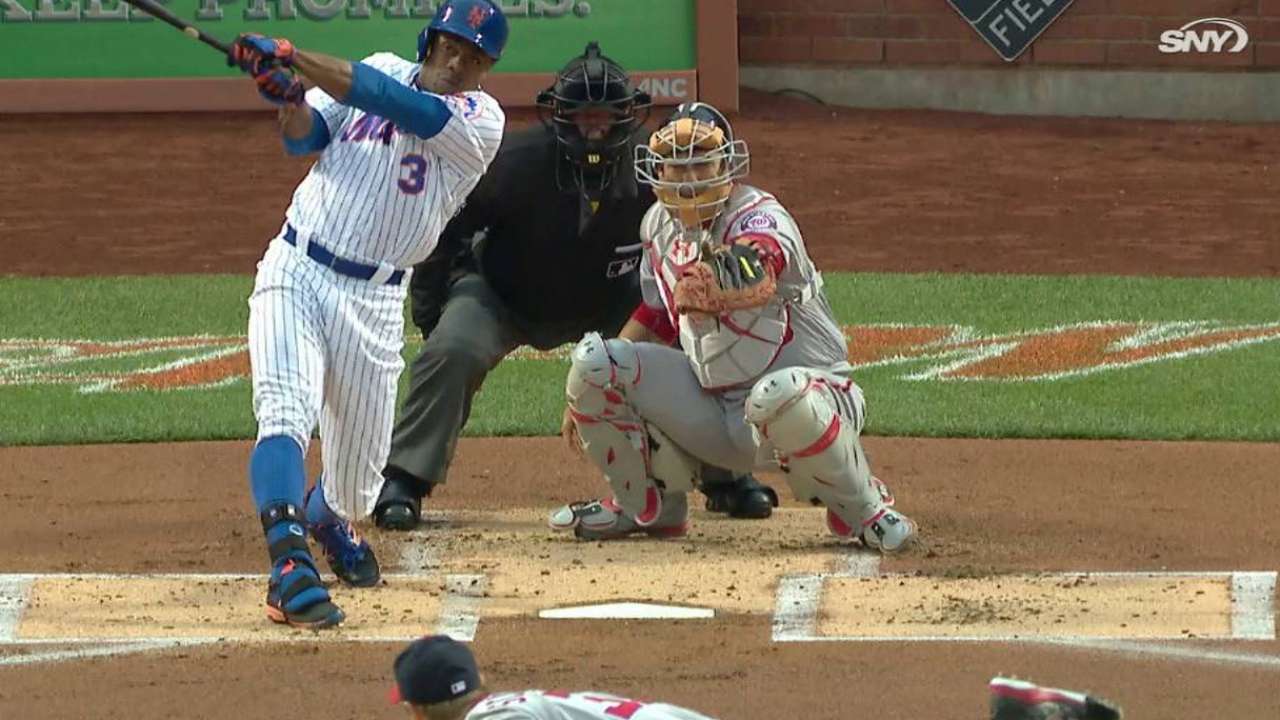 Granderson's leadoff home run