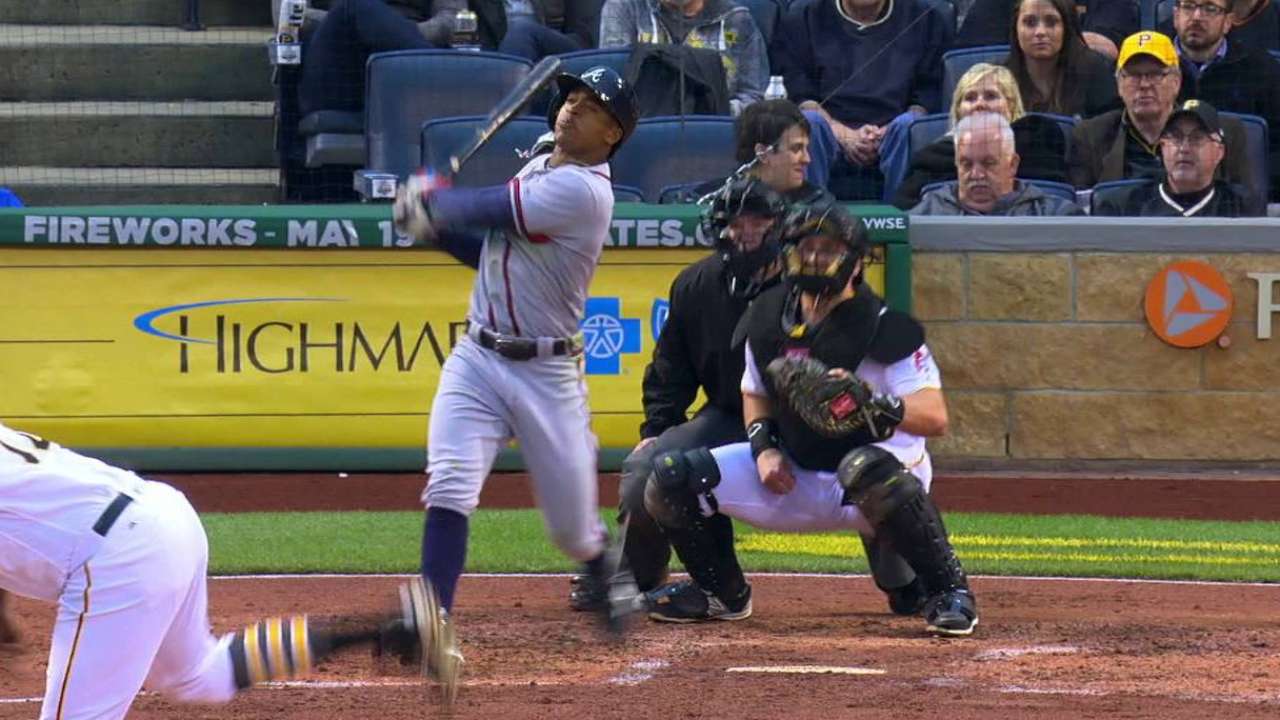 Mighty Mallex posts first multi-homer game