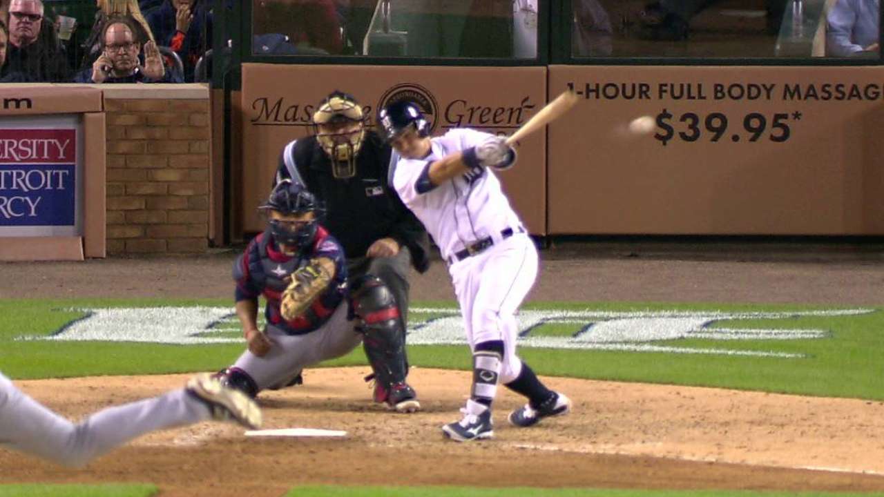 Iglesias' two-run single