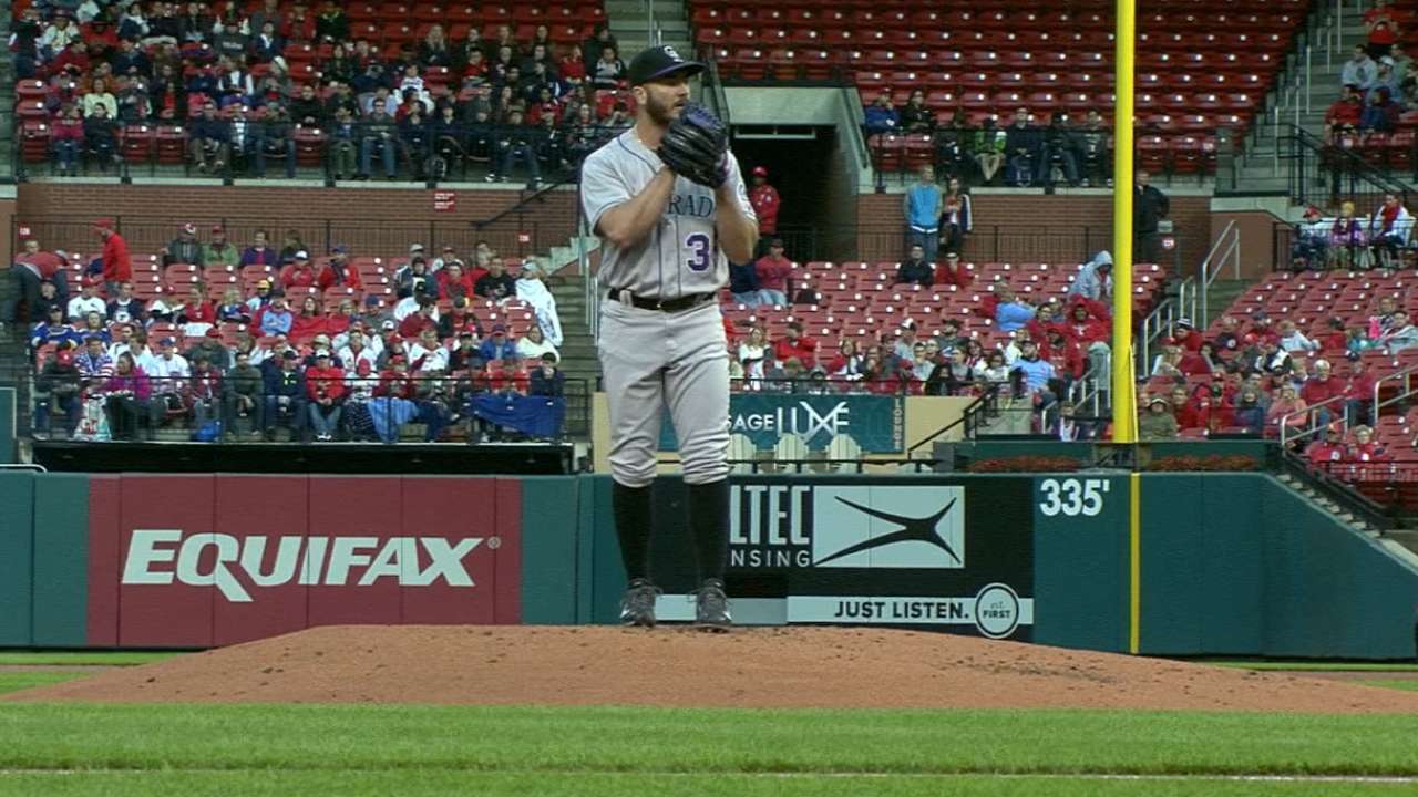 Bettis grounds Cards with aggressive style