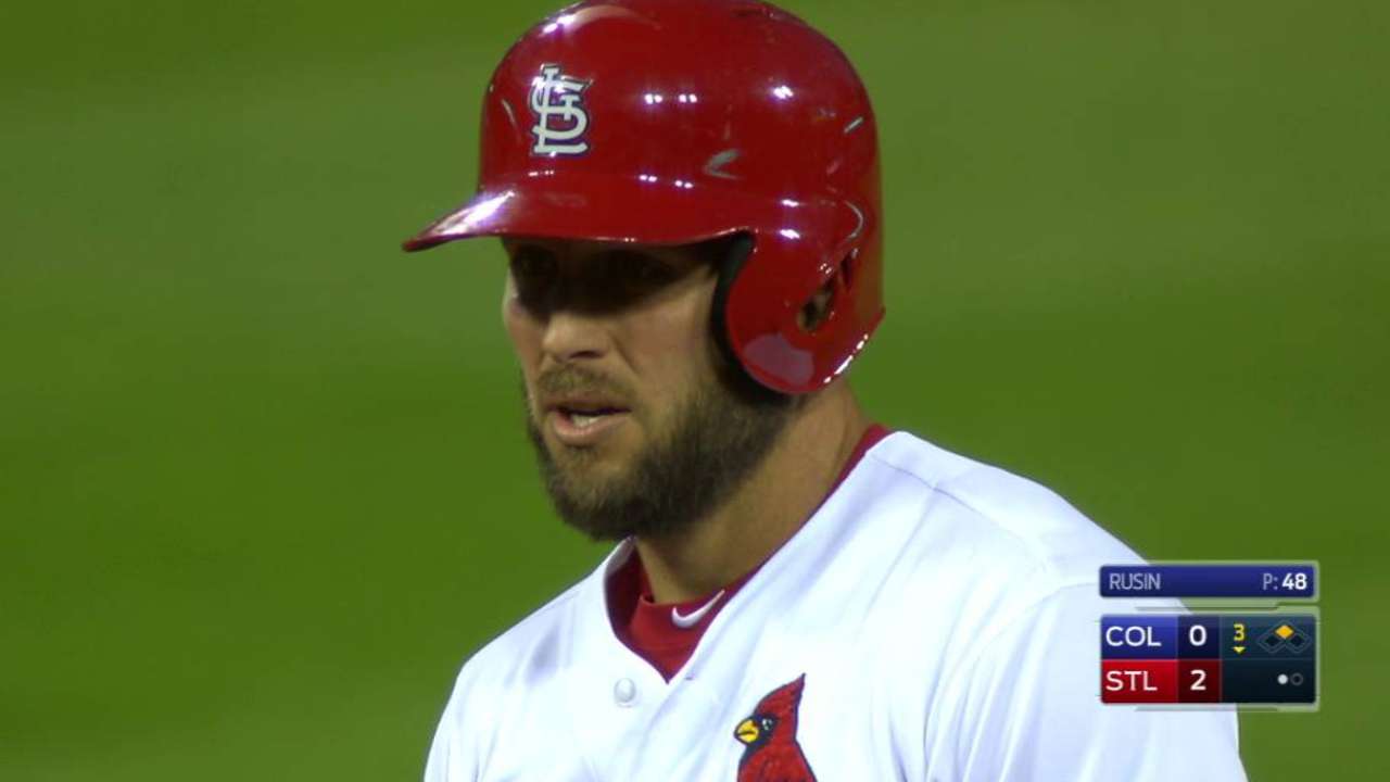 Fans interact with Holliday at Cardinals' speaker series