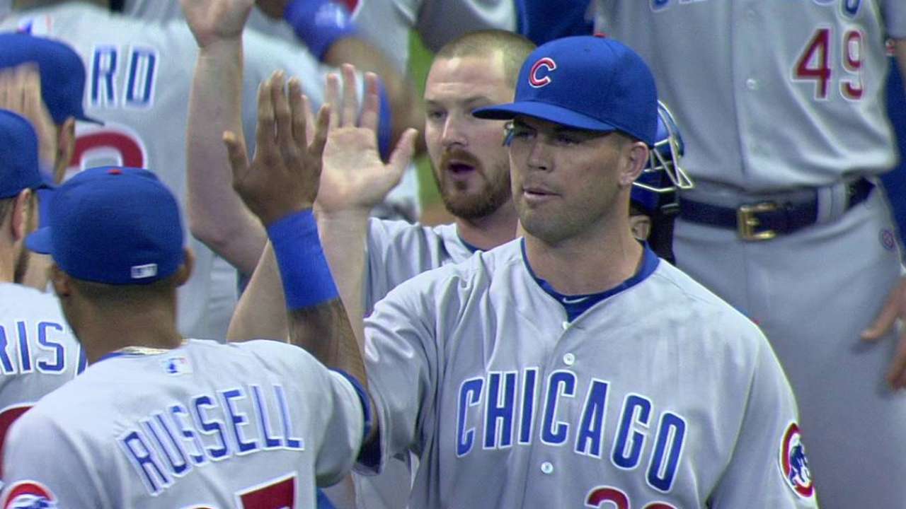 Cubs show grit to get back on track in extras
