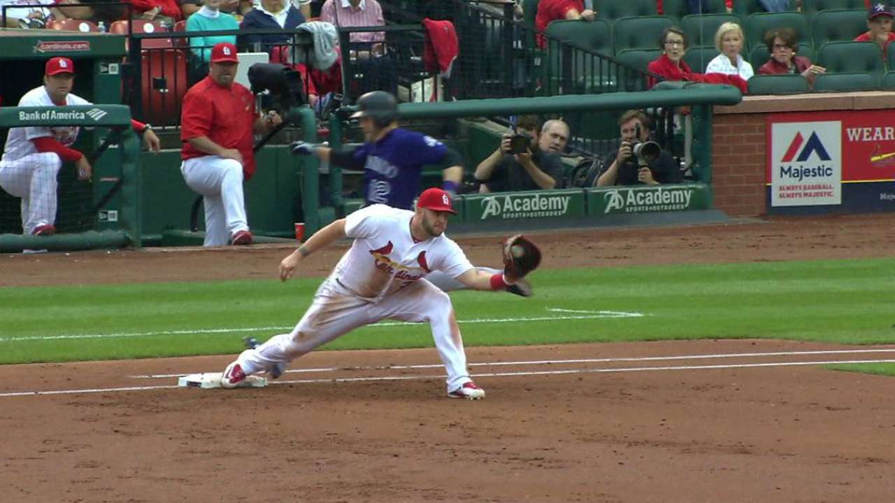 Wong throws out Reynolds
