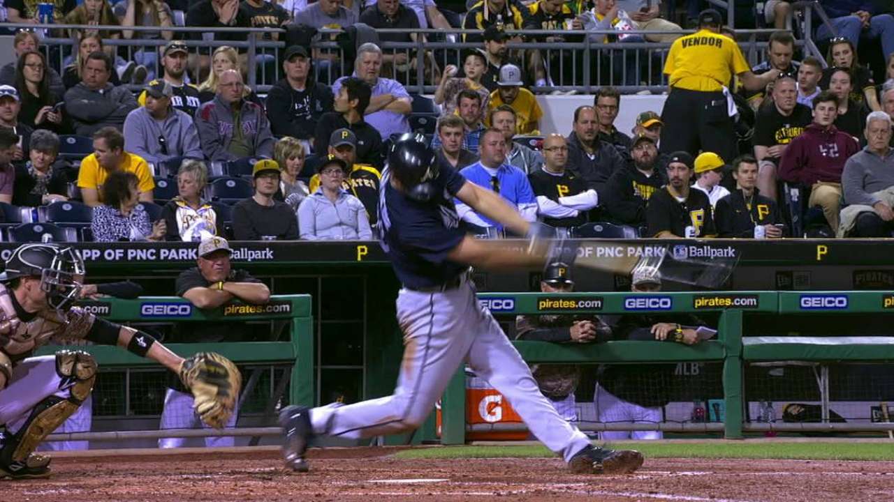 Francoeur's solo shot