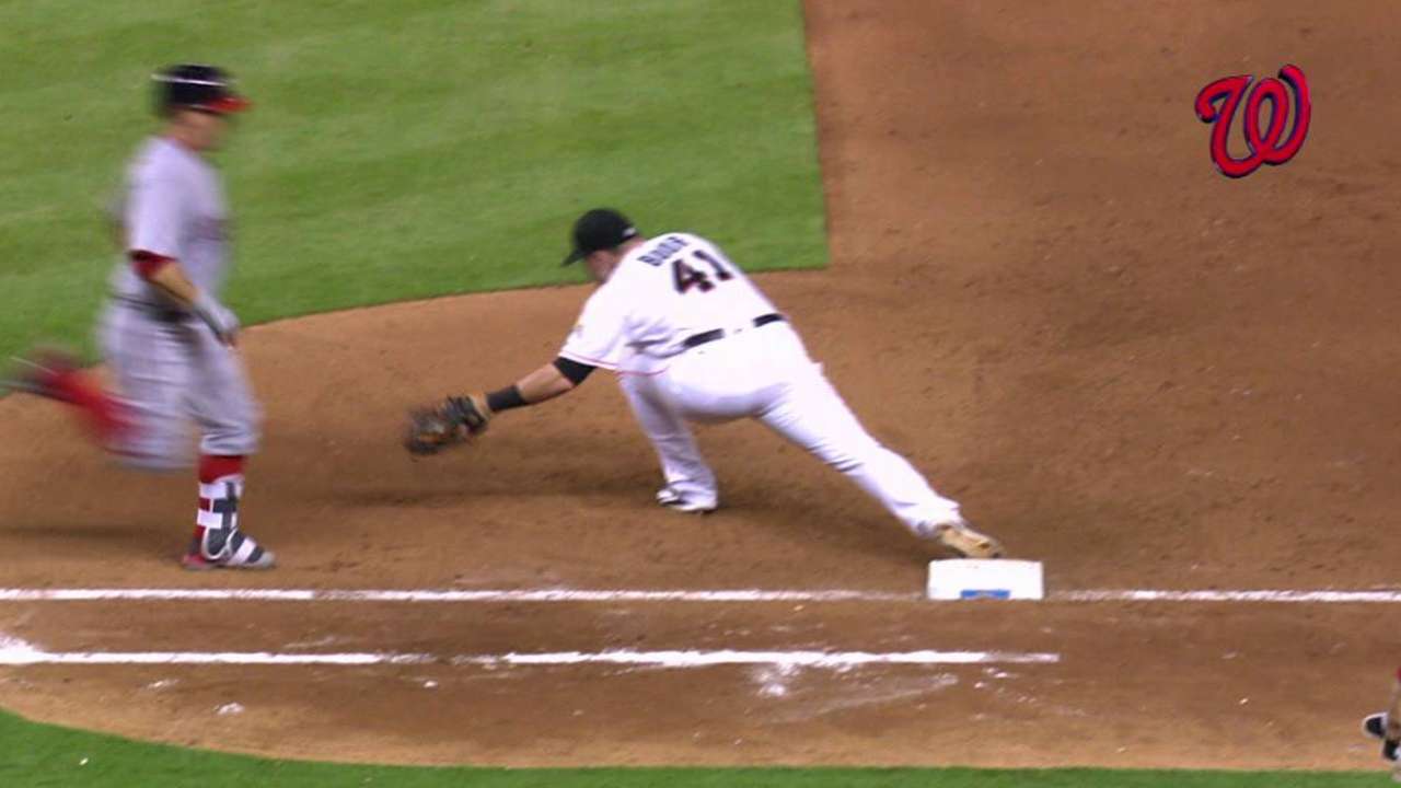 Umps review safe call at first