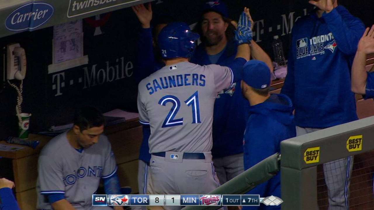 Saunder's solo homer