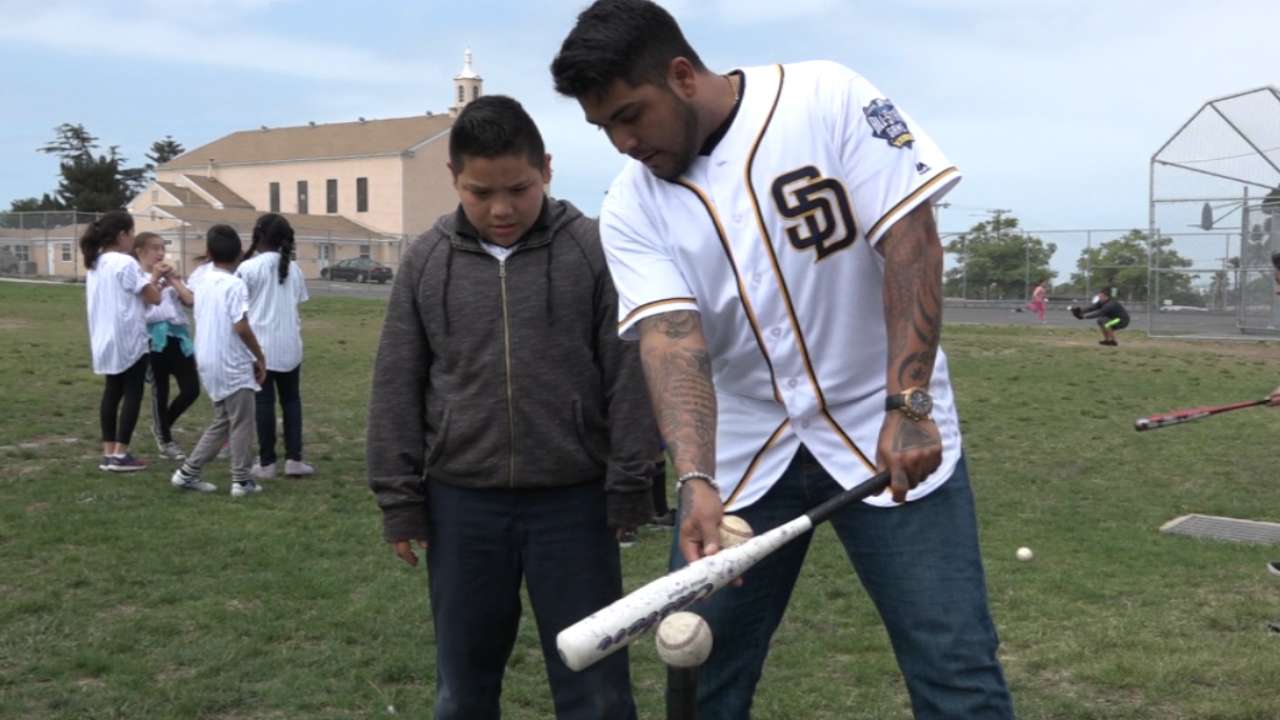 Padres visit baseball clinic
