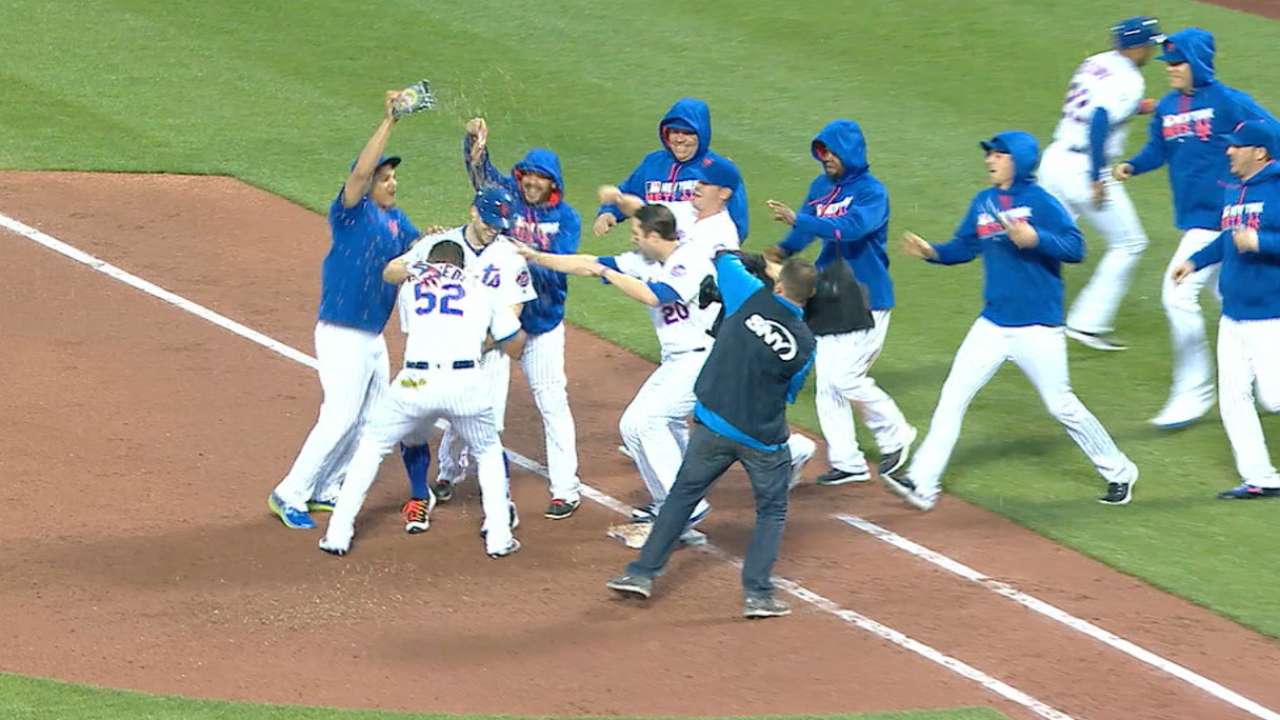 Must C: Wright's walk-off single