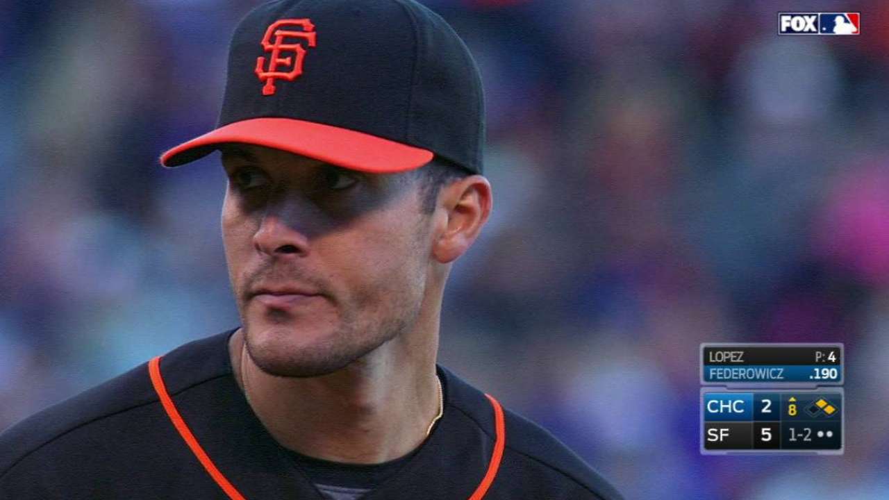 Former Giants reliever Lopez retires
