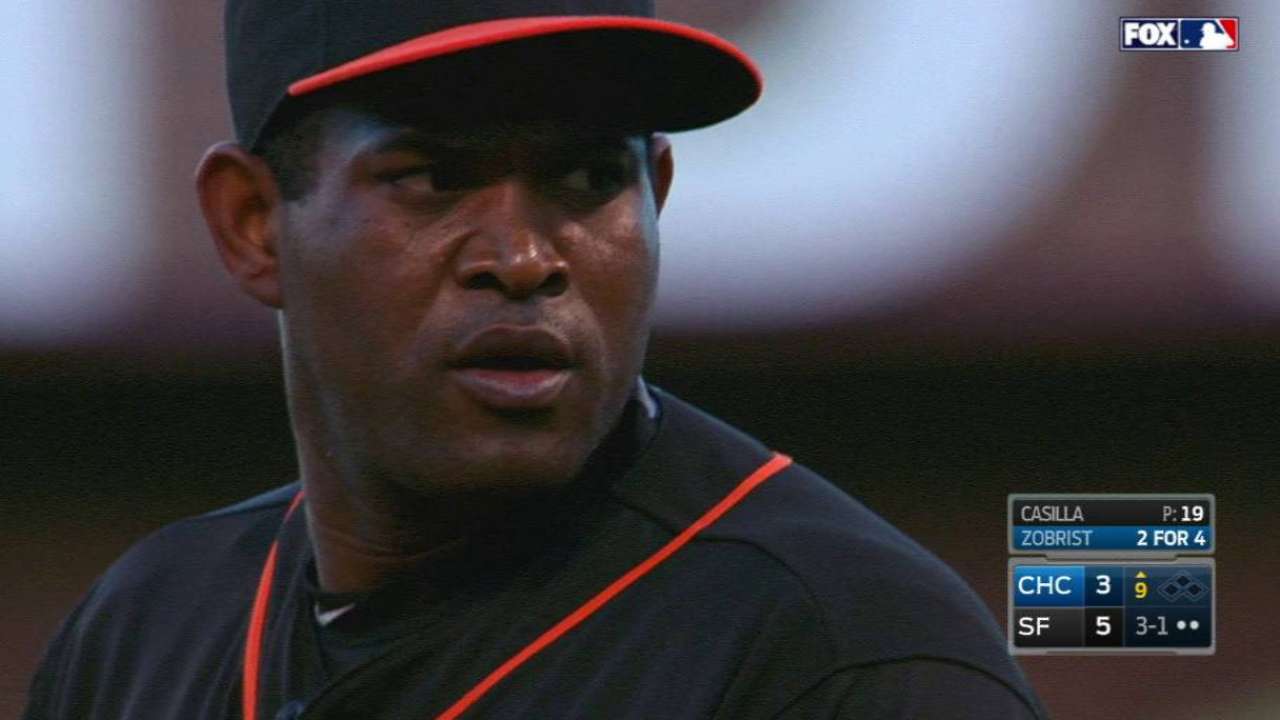 Casilla shuts the door
