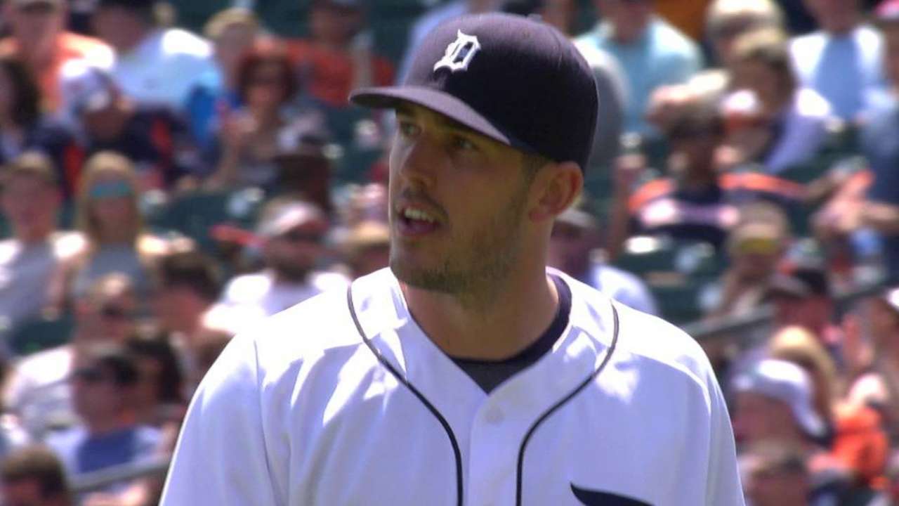 Tigers option VerHagen, recall Farmer