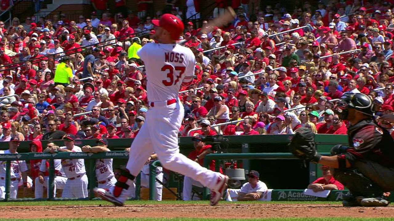 Moss' solo home run