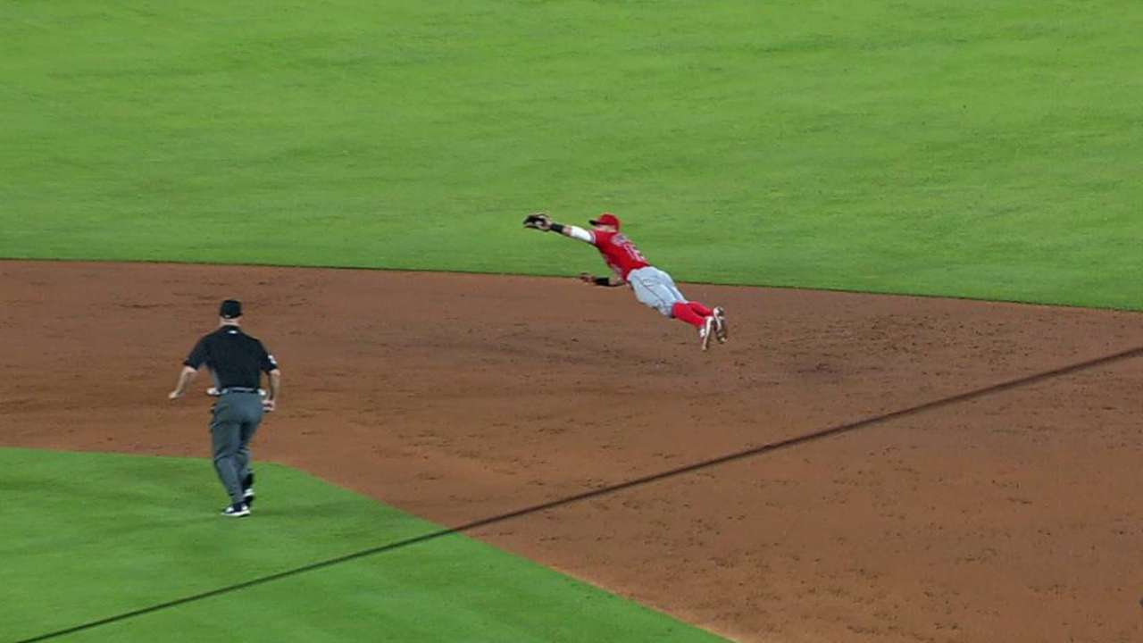 Giavotella's diving catch