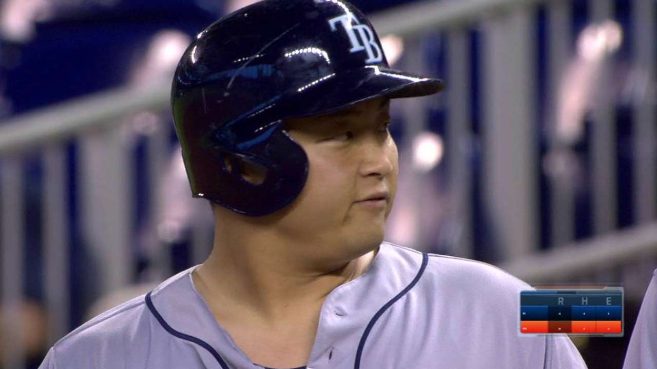 Unlikely offense recharges Rays in win
