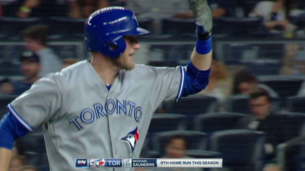 Saunders' two-run shot