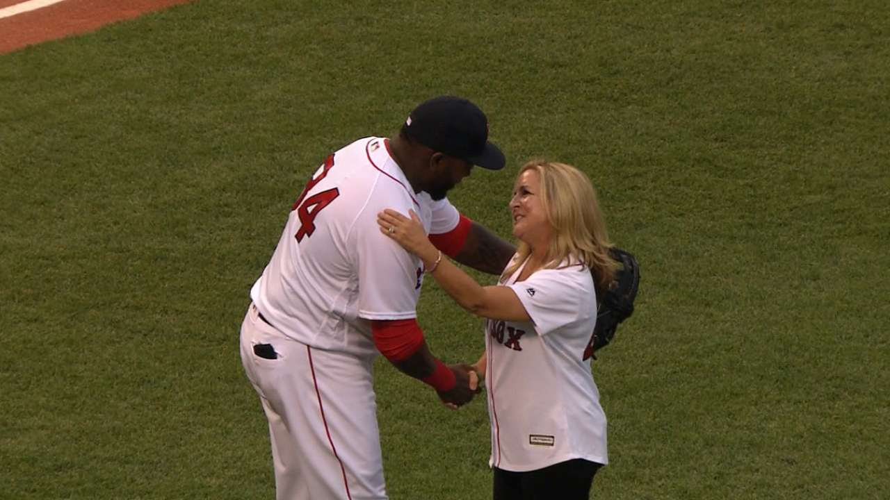 Red Sox recognize '86 AL champs