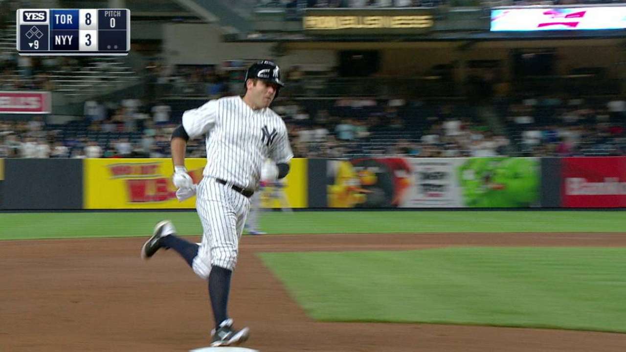 Romine's solo homer