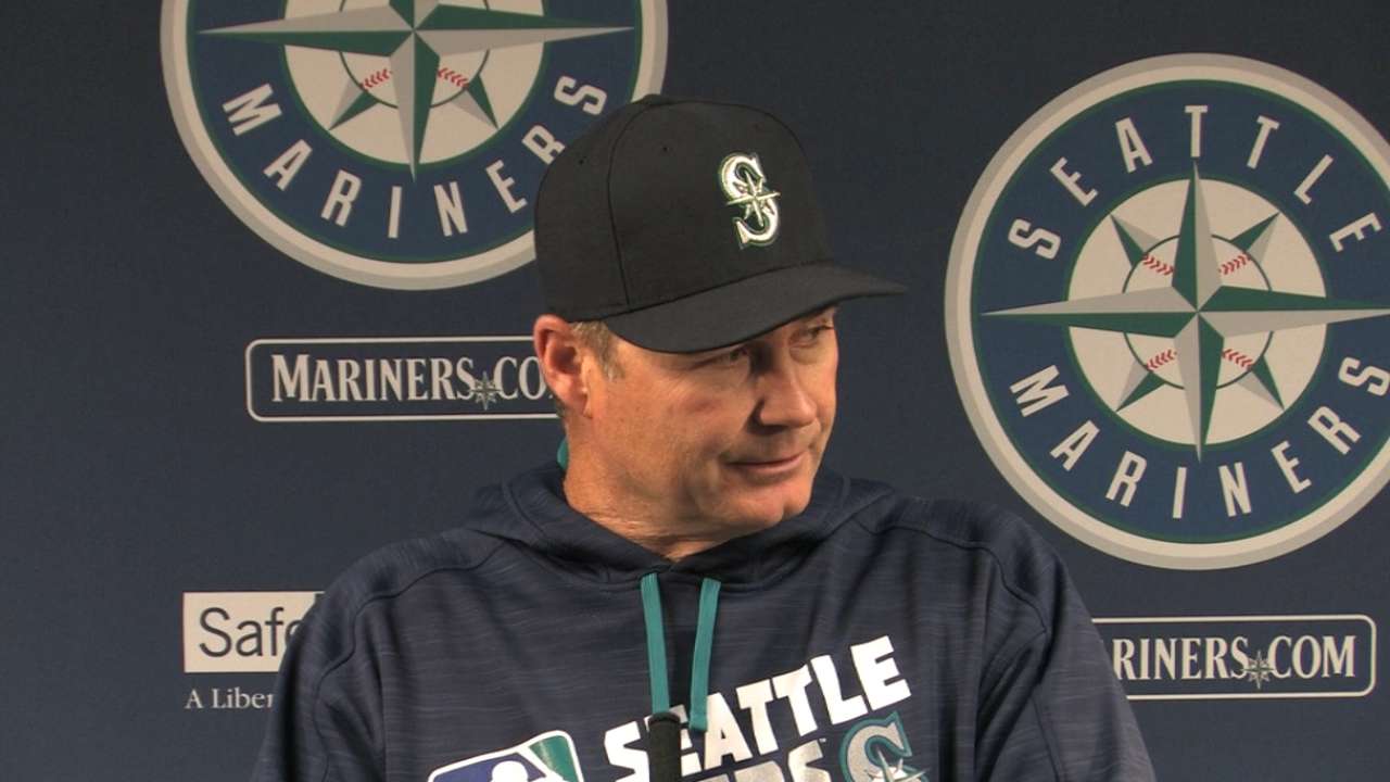 Servais on offense in 13-3 win