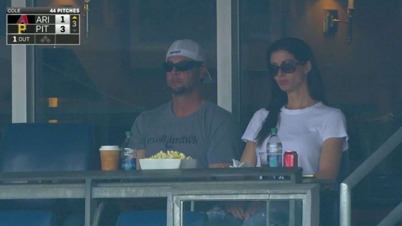 Vogelsong returns to PNC Park to visit Bucs