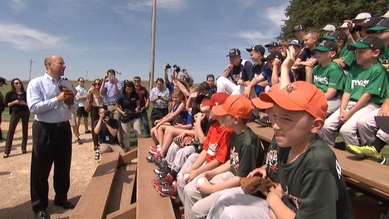 Smoltz on seasonal sports