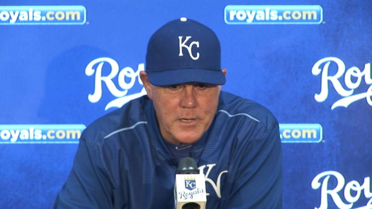 Moustakas has torn ACL, out for season