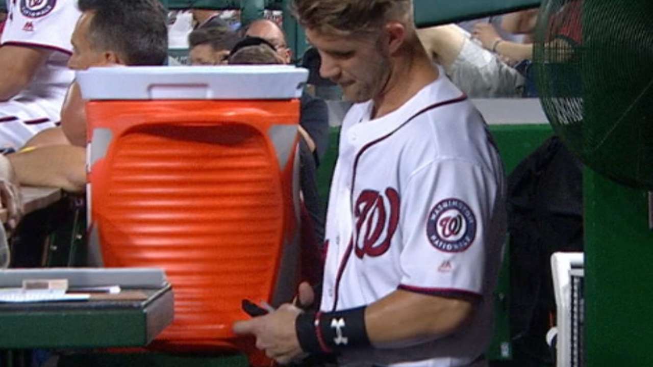 Must C: Harper's gloveless blast
