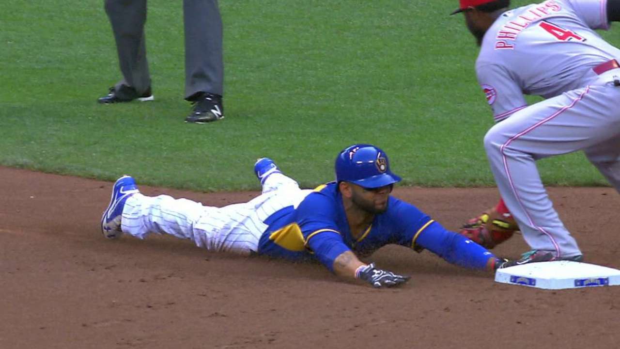 Villar steals 16th base