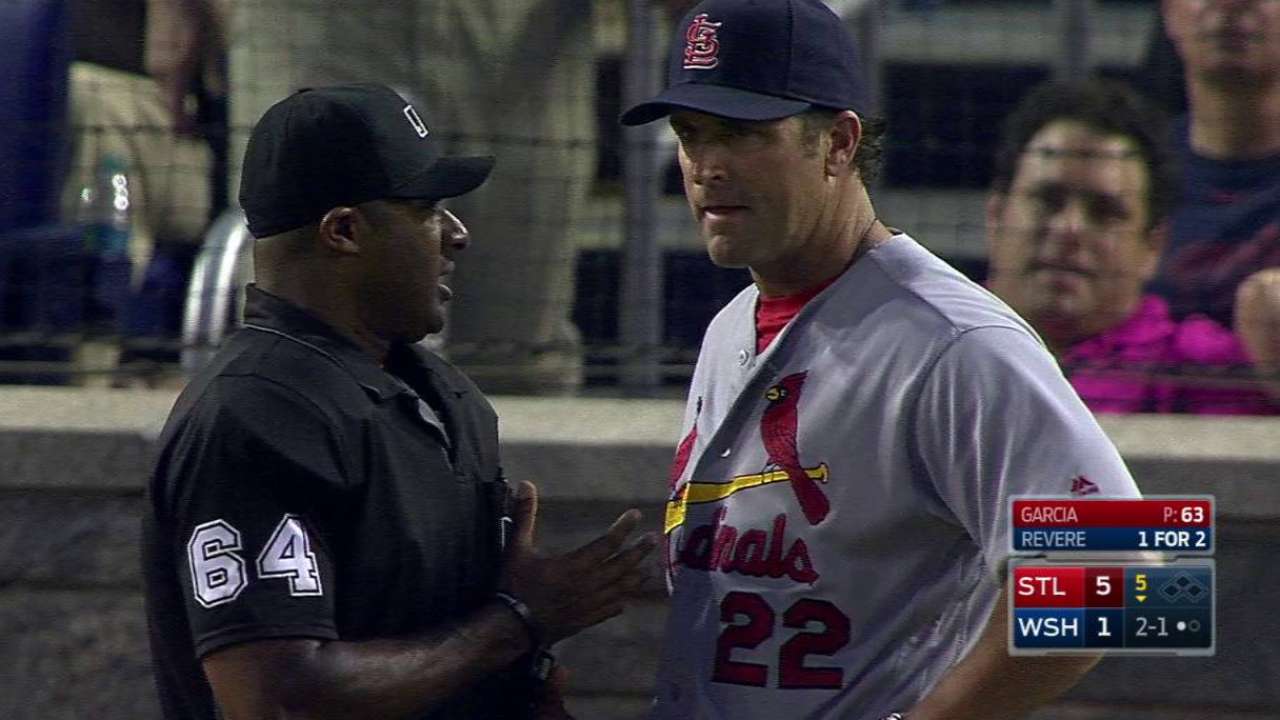 Umpire warns J. Garcia