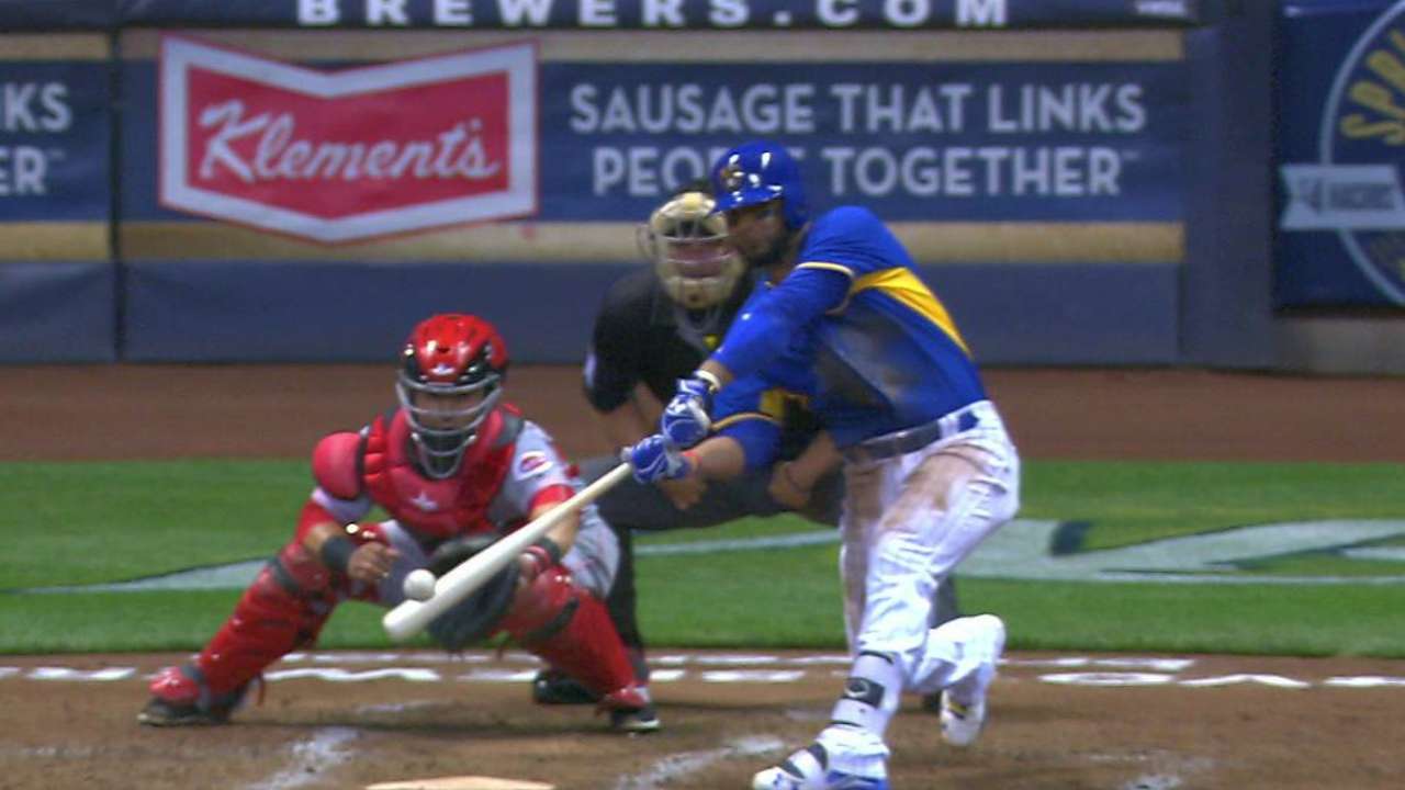 Villar's RBI double