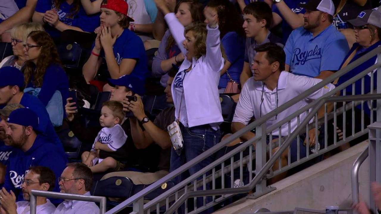 Eibner bunts, thrills mom