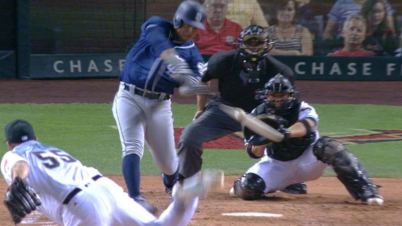 Power switch: Solarte homers from both sides