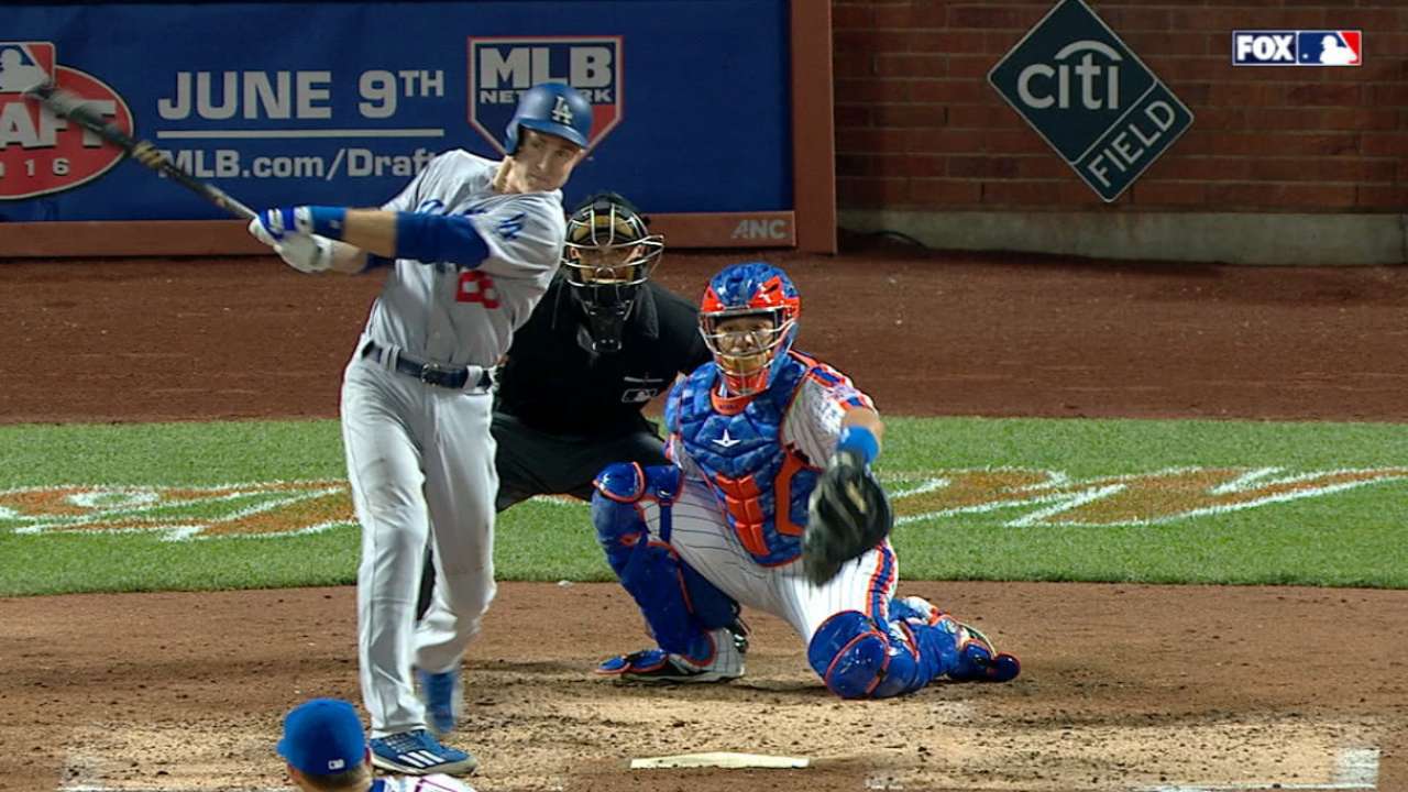 Mets' game of Dodge(r) ball turns Utley